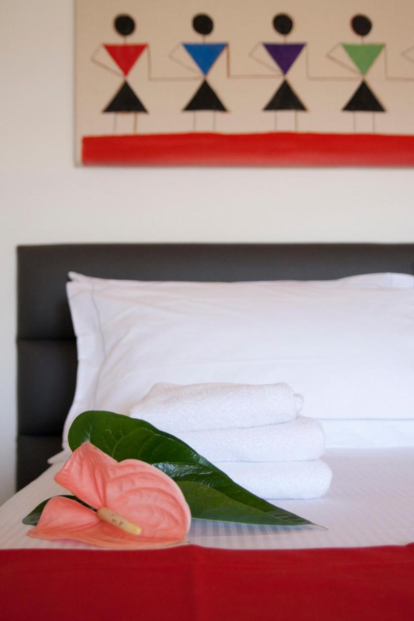 Foyer Rooms & Suites Affittacamere Cagliari Exterior photo